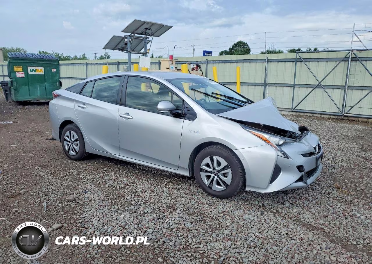 2017 Toyota Prius Three VIN:JTDKARFU0H3047351 - 4