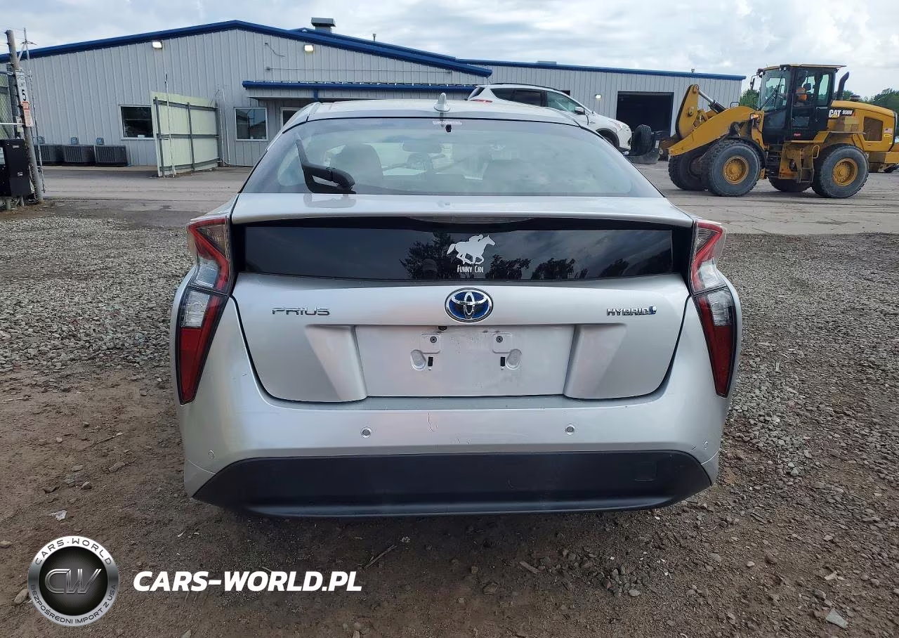 2017 Toyota Prius Three VIN:JTDKARFU0H3047351 - 6