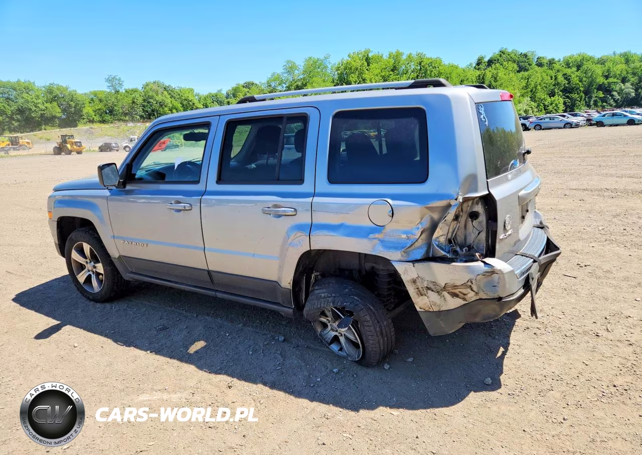 2017 Jeep Patriot Latitude VIN:1C4NJRFBXHD130016 - 2