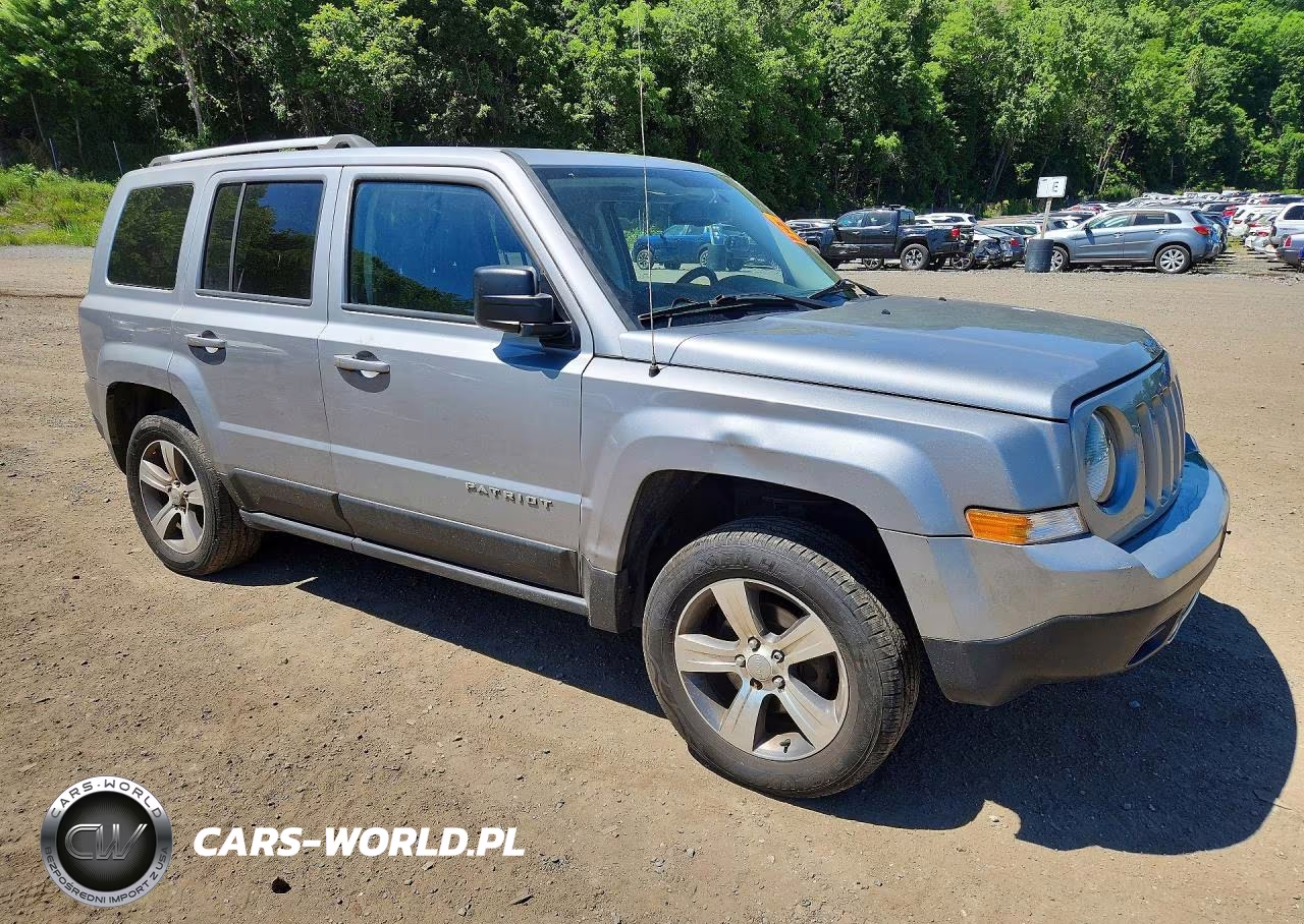 2017 Jeep Patriot Latitude VIN:1C4NJRFBXHD130016 - 4
