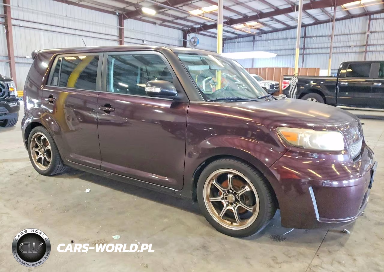 2008 Toyota Scion Xb VIN:JTLKE50E081042584 - 4