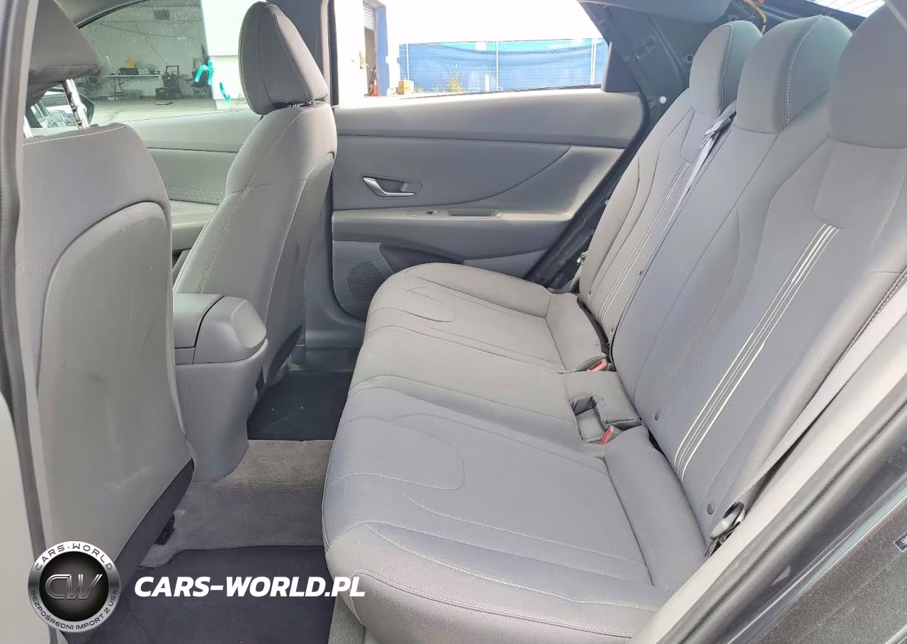 2023 Hyundai Elantra Sel VIN:5NPLM4AG4PH091999 - 10