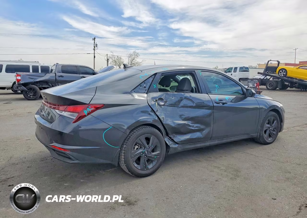 2023 Hyundai Elantra Sel VIN:5NPLM4AG4PH091999 - 3