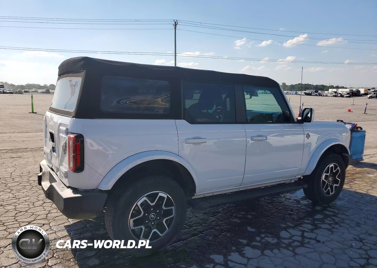 2022 Ford Bronco Base VIN:1FMDE5BH8NLA88283 - 3