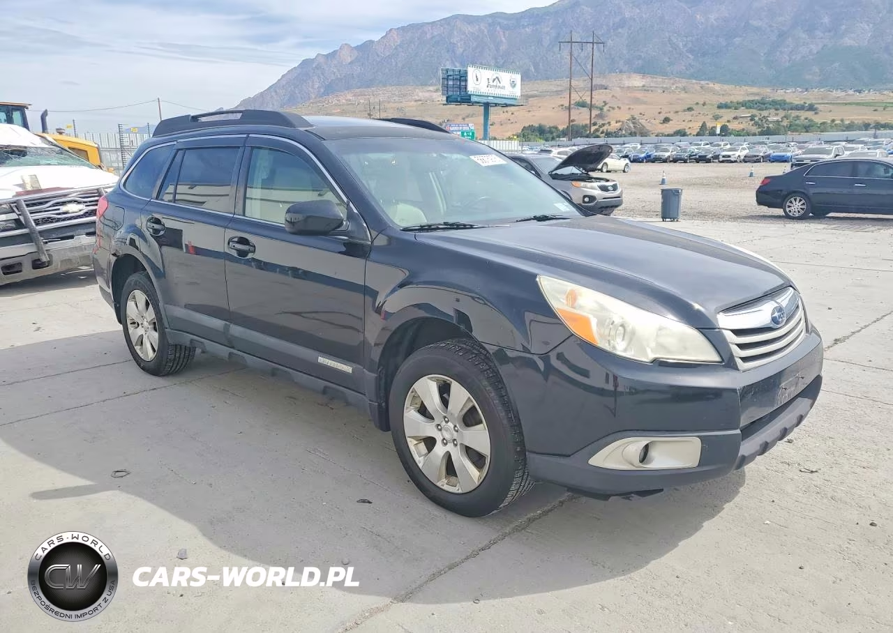 2011 Subaru Outback 2.5I Premium VIN:4S4BRBGC9B3366417 - 4