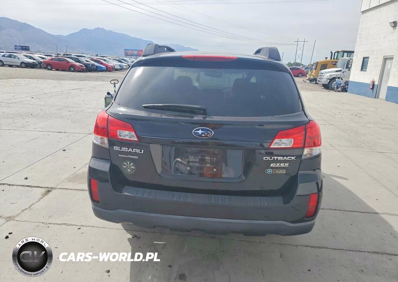 2011 Subaru Outback 2.5I Premium VIN:4S4BRBGC9B3366417 - 6
