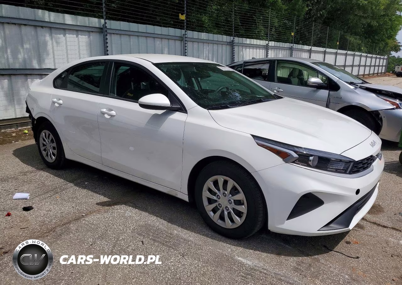 2024 Kia Forte Lx VIN:3KPF24AD2RE821098 - 4