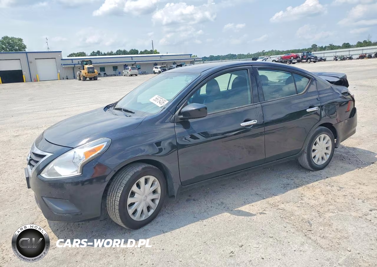 2016 Nissan Versa 1.6 Sv – zdjęcie 1 z 12