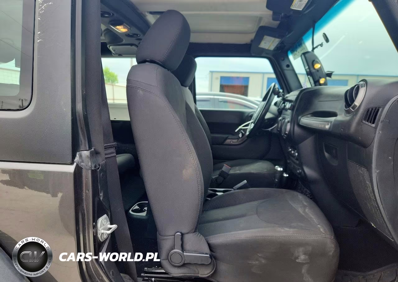 2017 Jeep Wrangler VIN:1C4AJWAG1HL755958 - 10