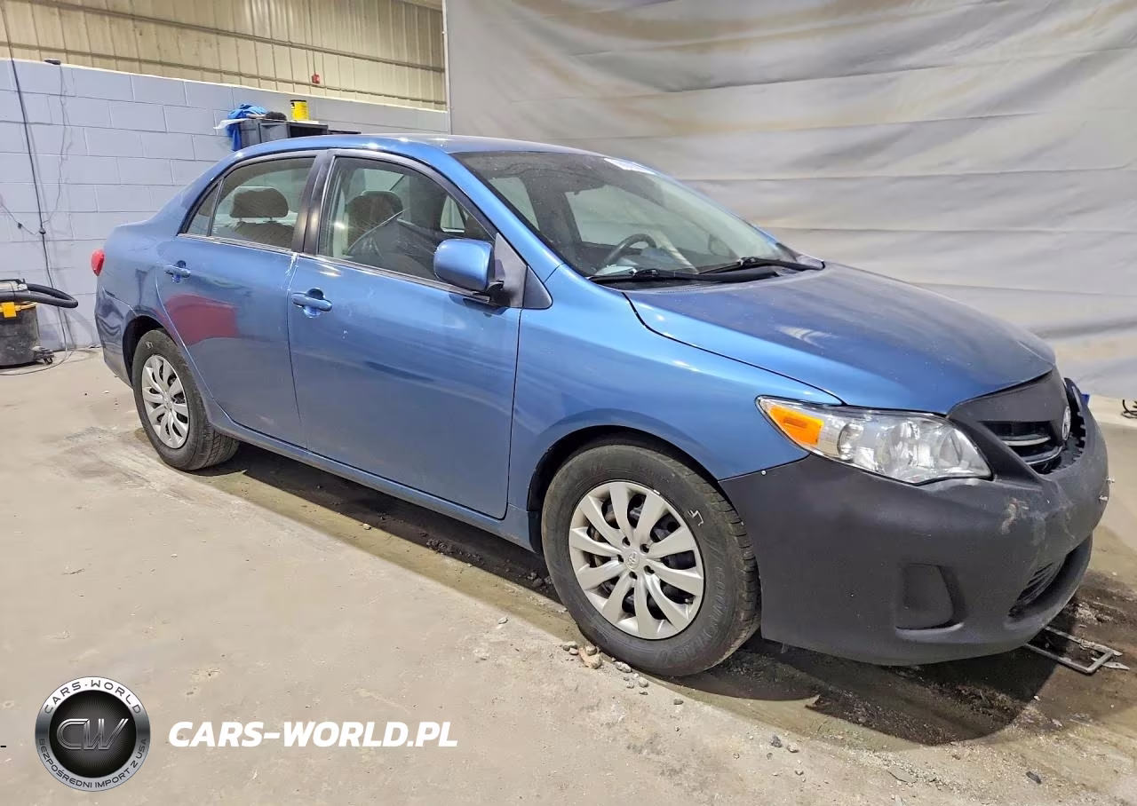 2013 Toyota Corolla Le VIN:5YFBU4EE7DP211961 - 4