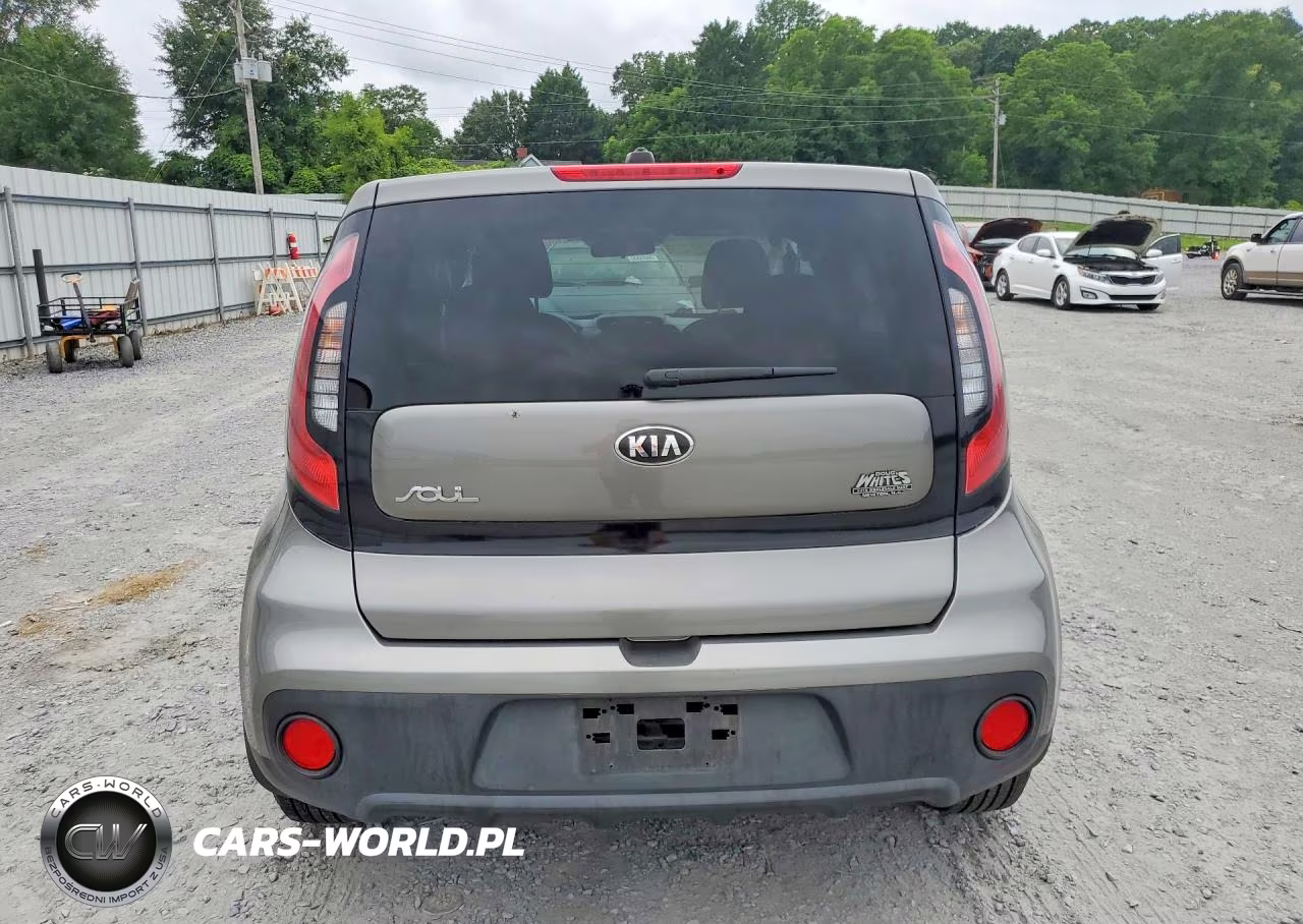 2017 Kia Soul Base VIN:KNDJN2A27H7500015 - 6