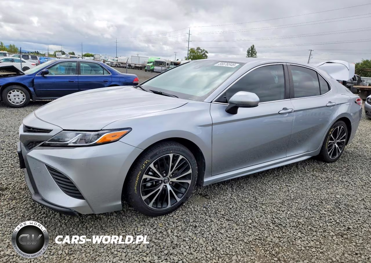 2020 Toyota Camry Se