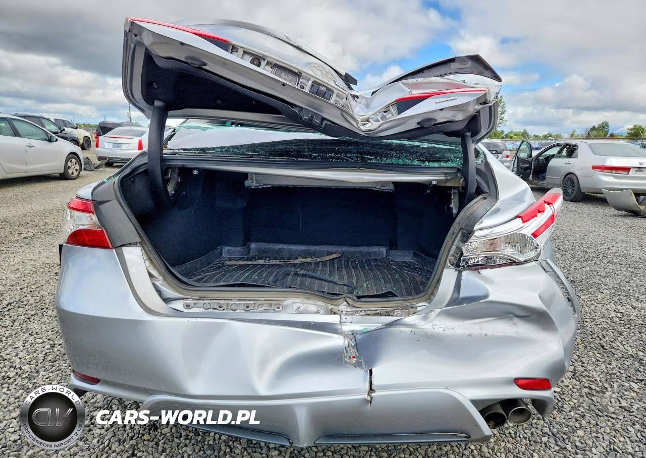 2020 Toyota Camry Se VIN:4T1G11AK2LU910923 - 6