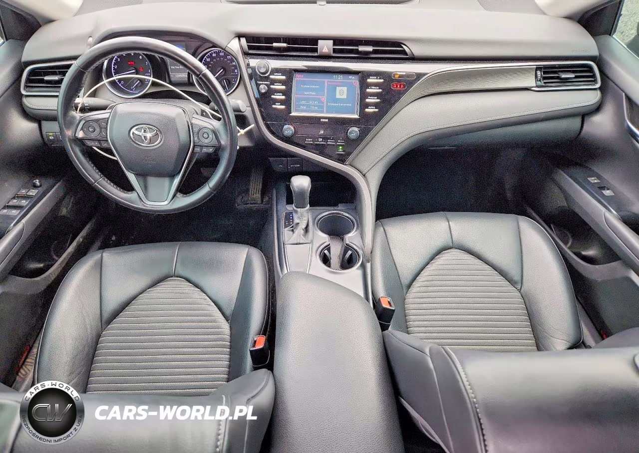 2020 Toyota Camry Se VIN:4T1G11AK2LU910923 - 8