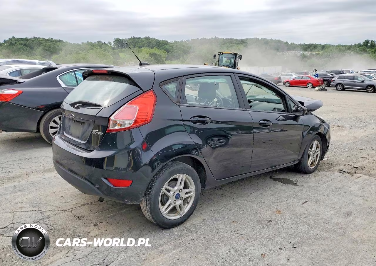 2018 Ford Fiesta Se VIN:3FADP4EJ7JM101160 - 3