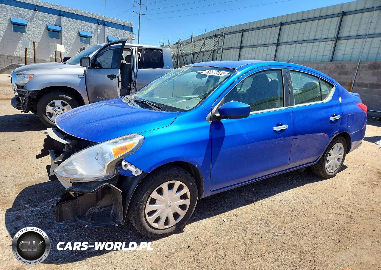2016 Nissan Versa 1.6 Sv – zdjęcie 1 z 12