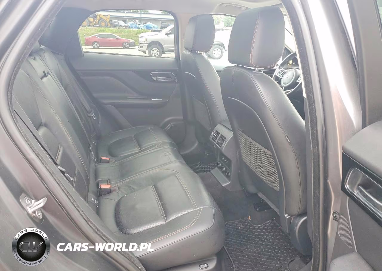 2018 Jaguar F-Pace Prestige VIN:SADCK2FXXJA255164 - 11