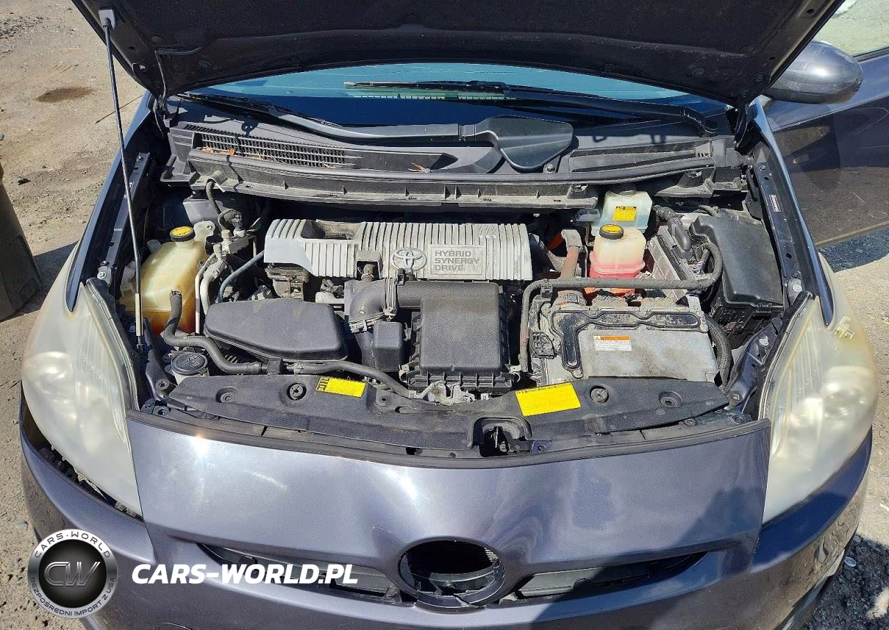 2011 Toyota Prius Two VIN:JTDKN3DU8B0284456 - 11