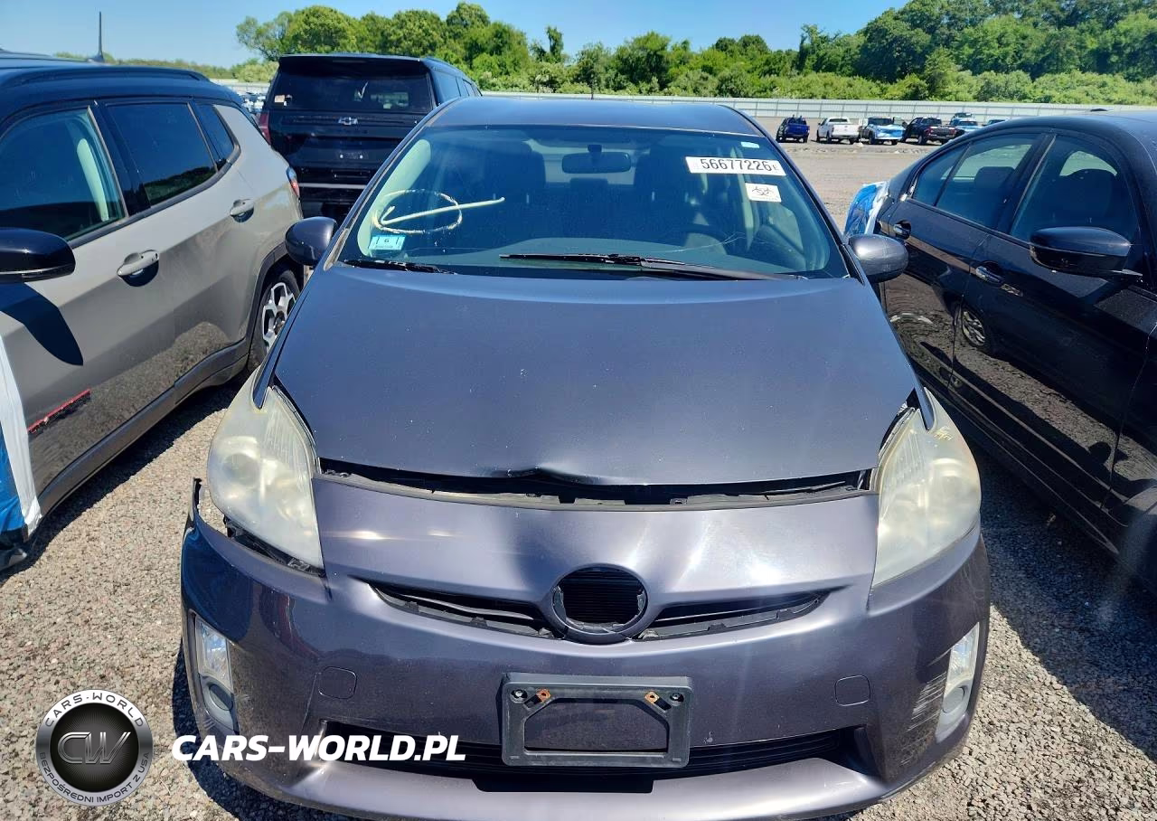 2011 Toyota Prius Two VIN:JTDKN3DU8B0284456 - 5