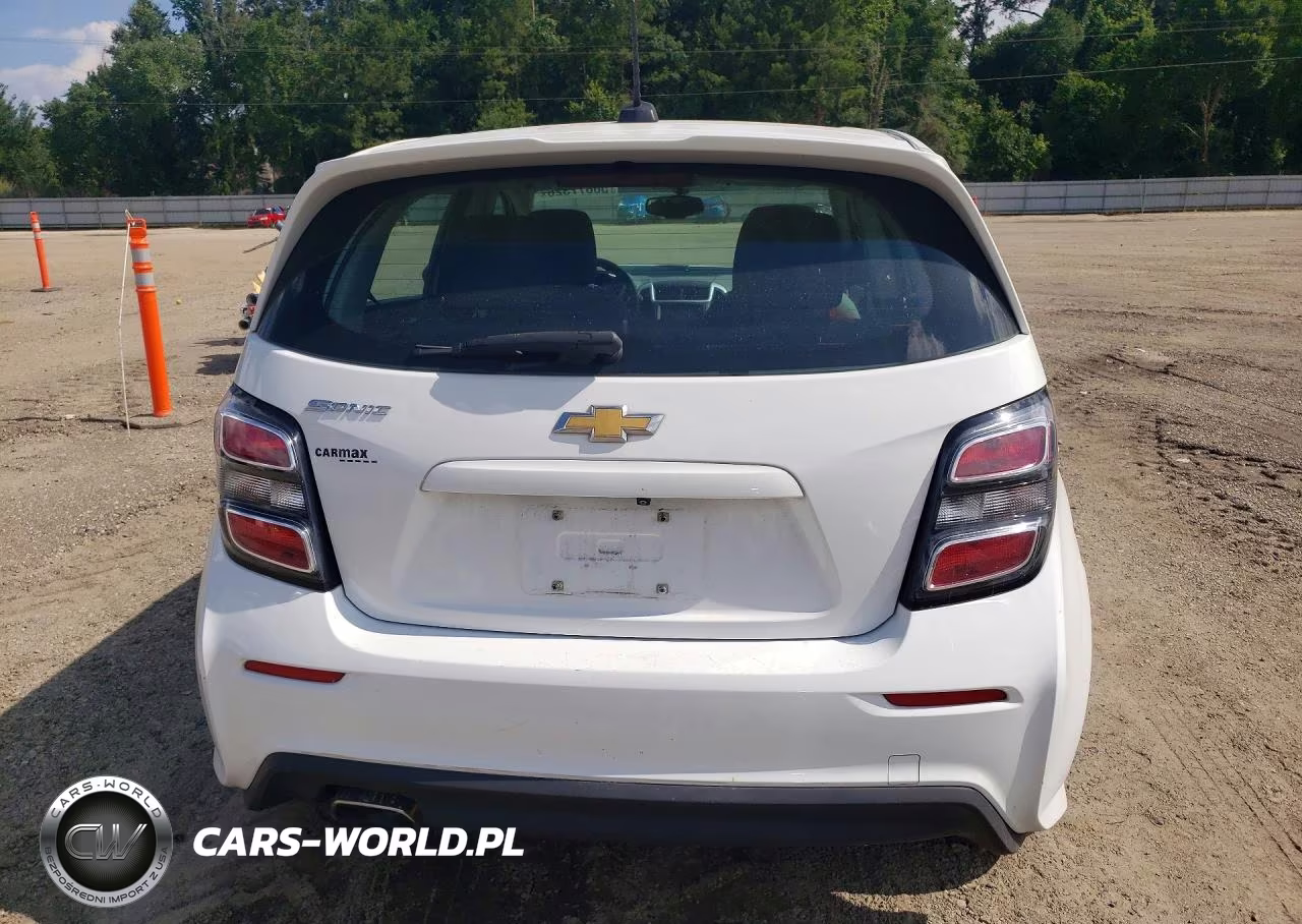 2017 Chevrolet Sonic VIN:1G1JG6SH4H4166833 - 6
