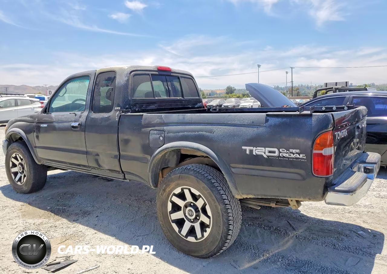 2000 Toyota Tacoma Xtracab VIN:4TAWN72N8YZ634818 - 2