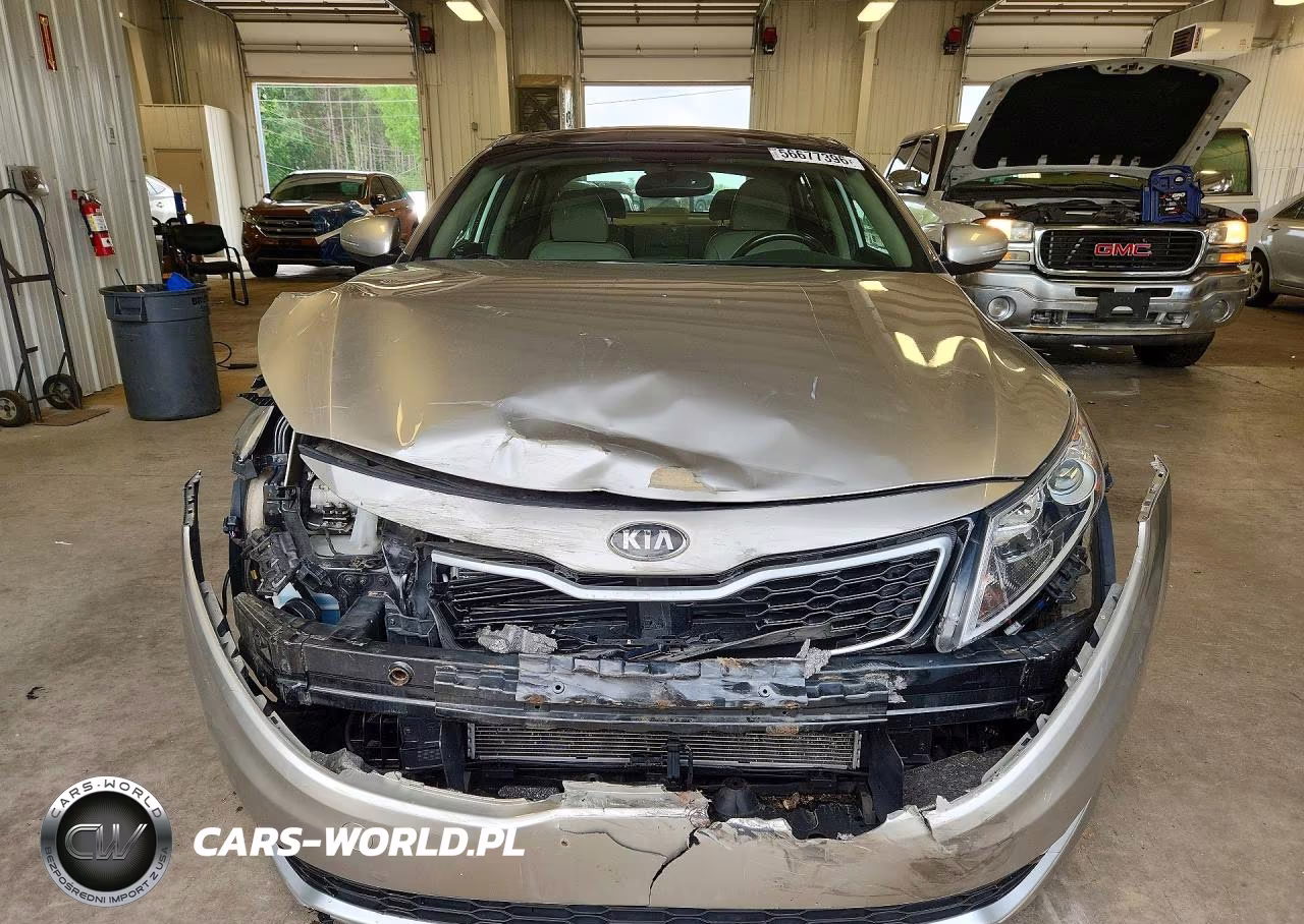 2013 Kia Optima Hybrid VIN:KNAGM4AD3D5040039 - 5