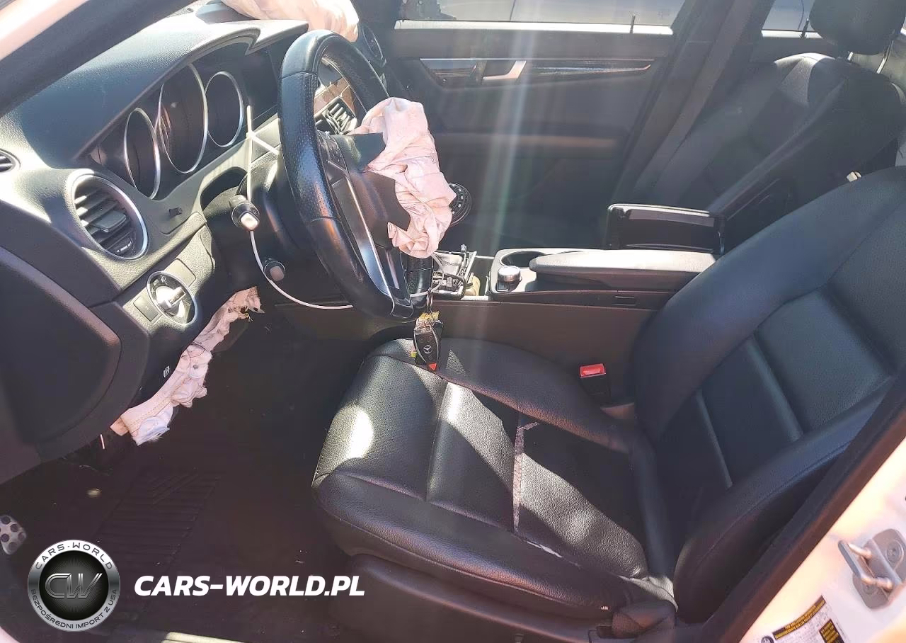 2014 Mercedes-Benz C 250 VIN:WDDGF4HB9EA941562 - 7