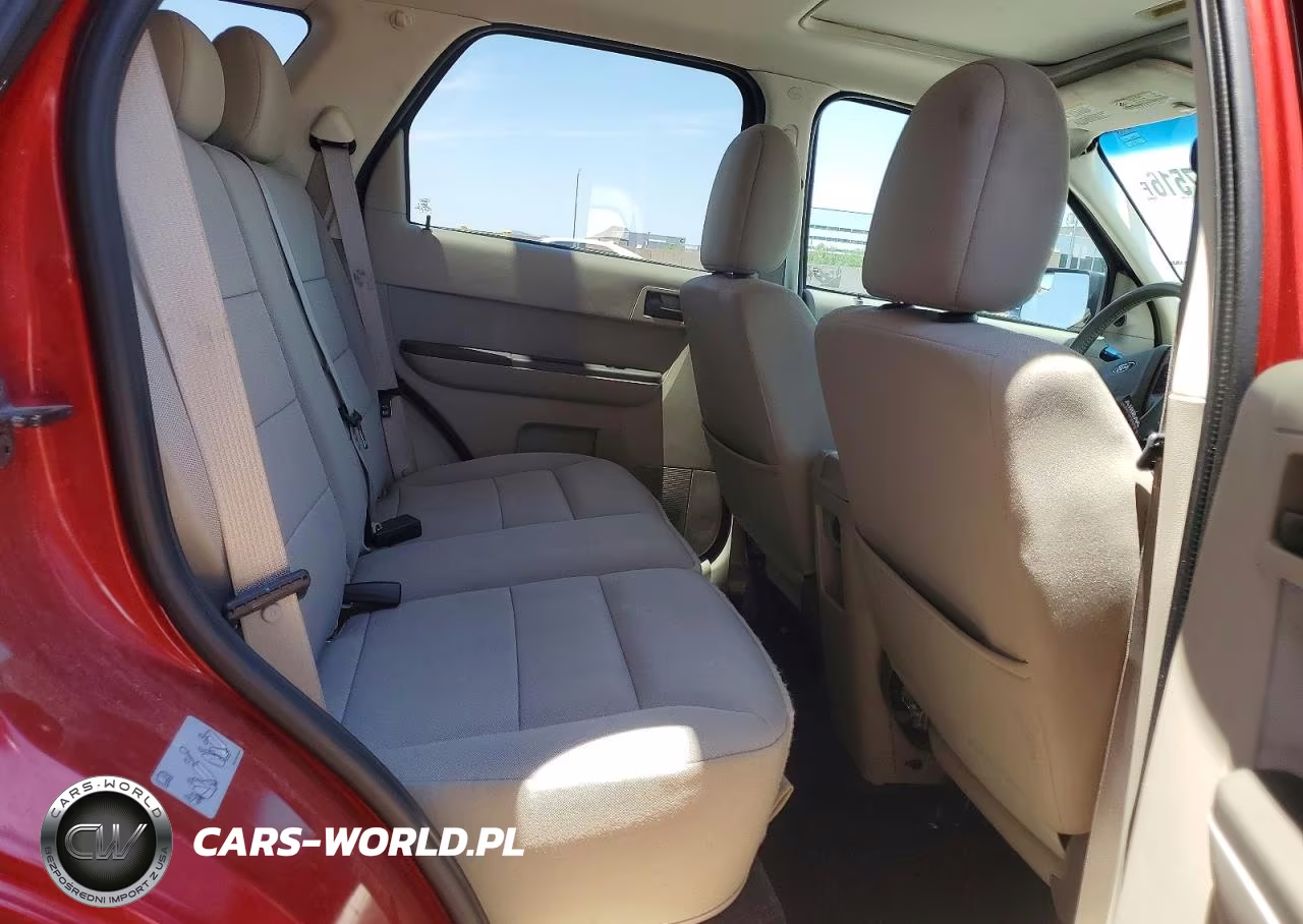 2012 Ford Escape Xlt VIN:1FMCU0D75CKB04724 - 10