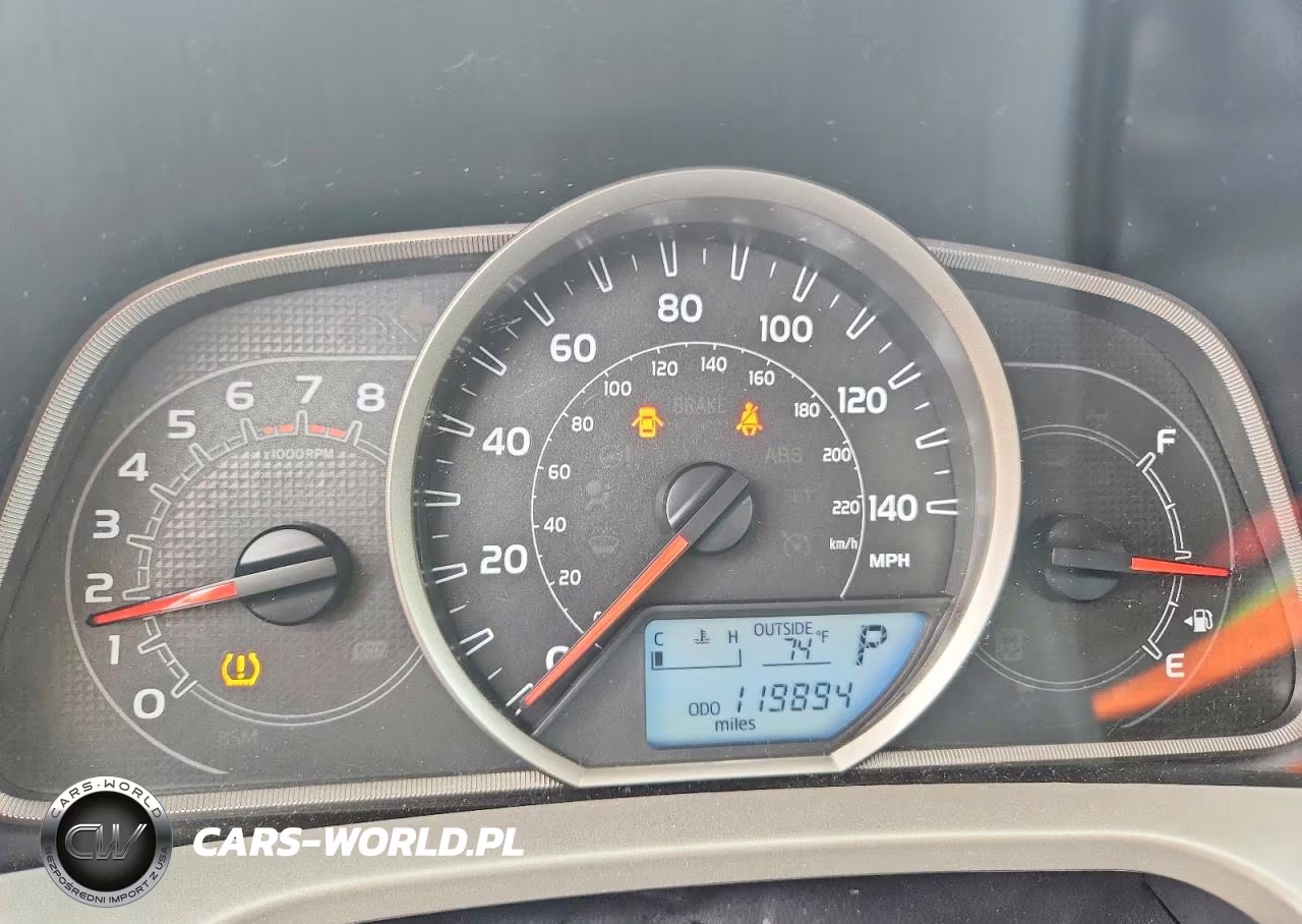 2014 Toyota Rav4 Le VIN:2T3RFREV3EW156213 - 9