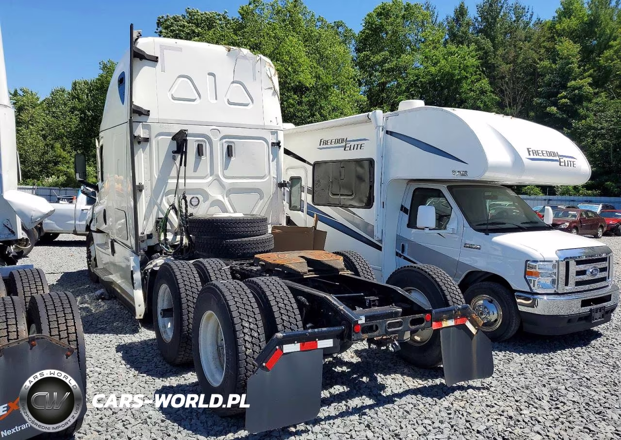 2022 Freightliner Cascadia 126 Semi Truck VIN:3AKJHHDR8NSNT9120 - 3