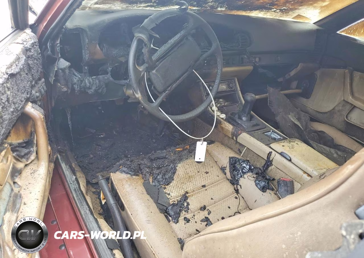 1986 Porsche 944 VIN:WP0AA0944GN459438 - 8