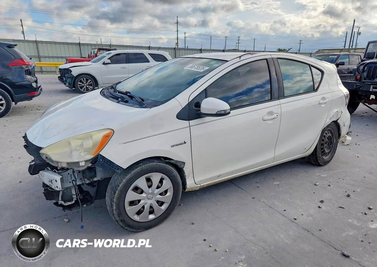 2012 Toyota Prius C One – zdjęcie 1 z 13