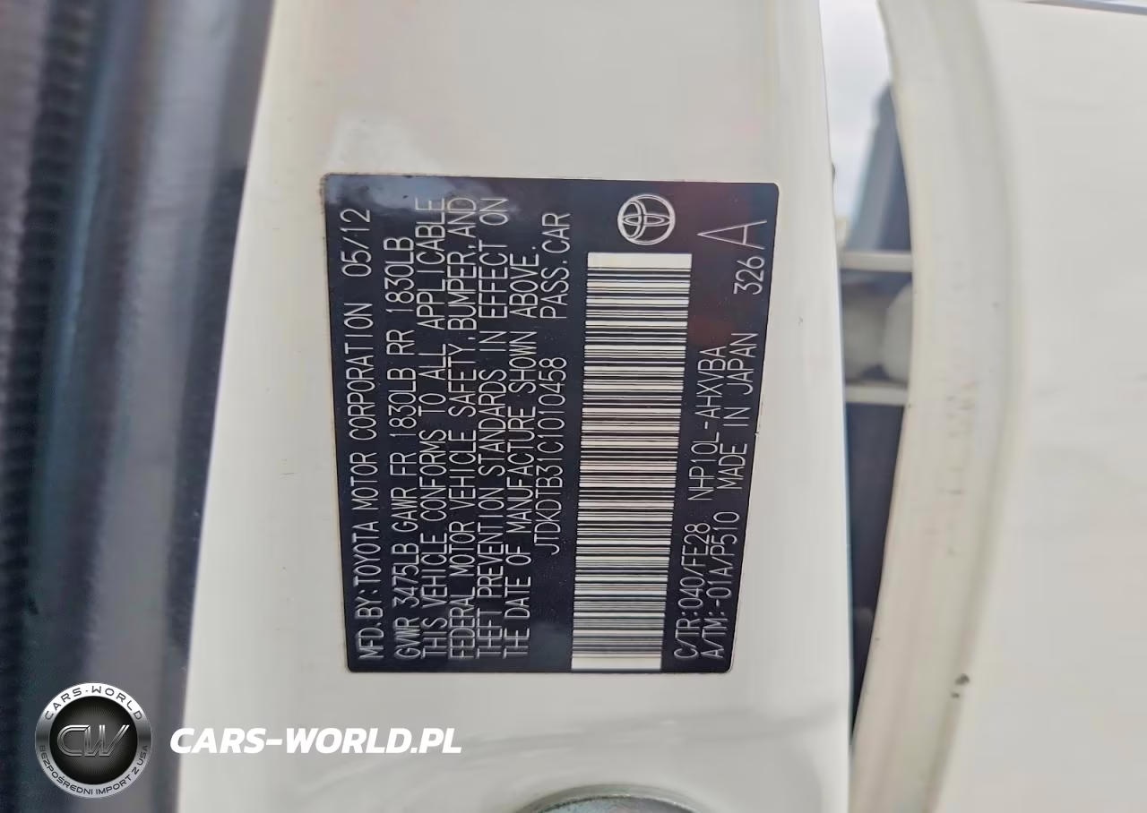 2012 Toyota Prius C One VIN:JTDKDTB31C1010458 - 13