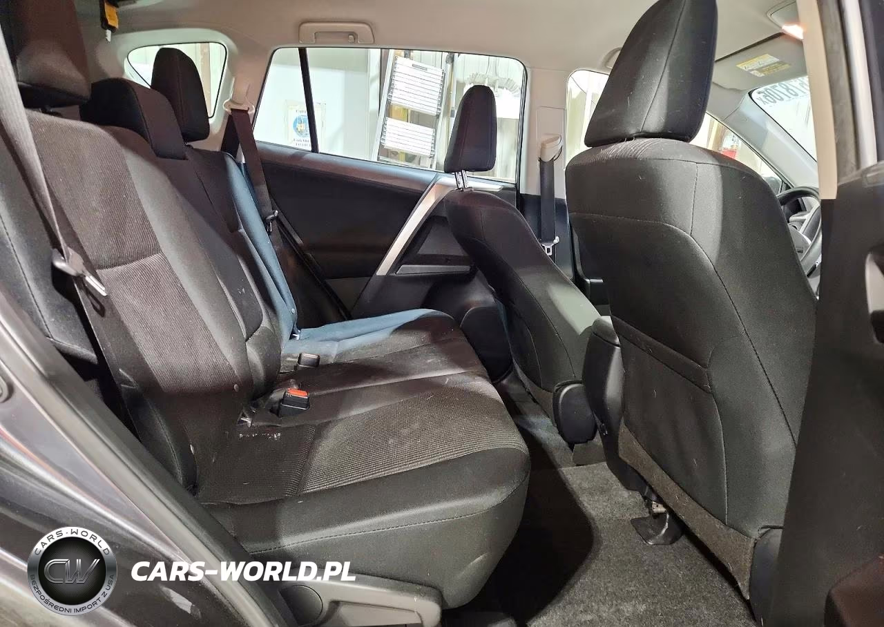 2018 Toyota Rav4 Le VIN:JTMZFREV5JJ158814 - 11