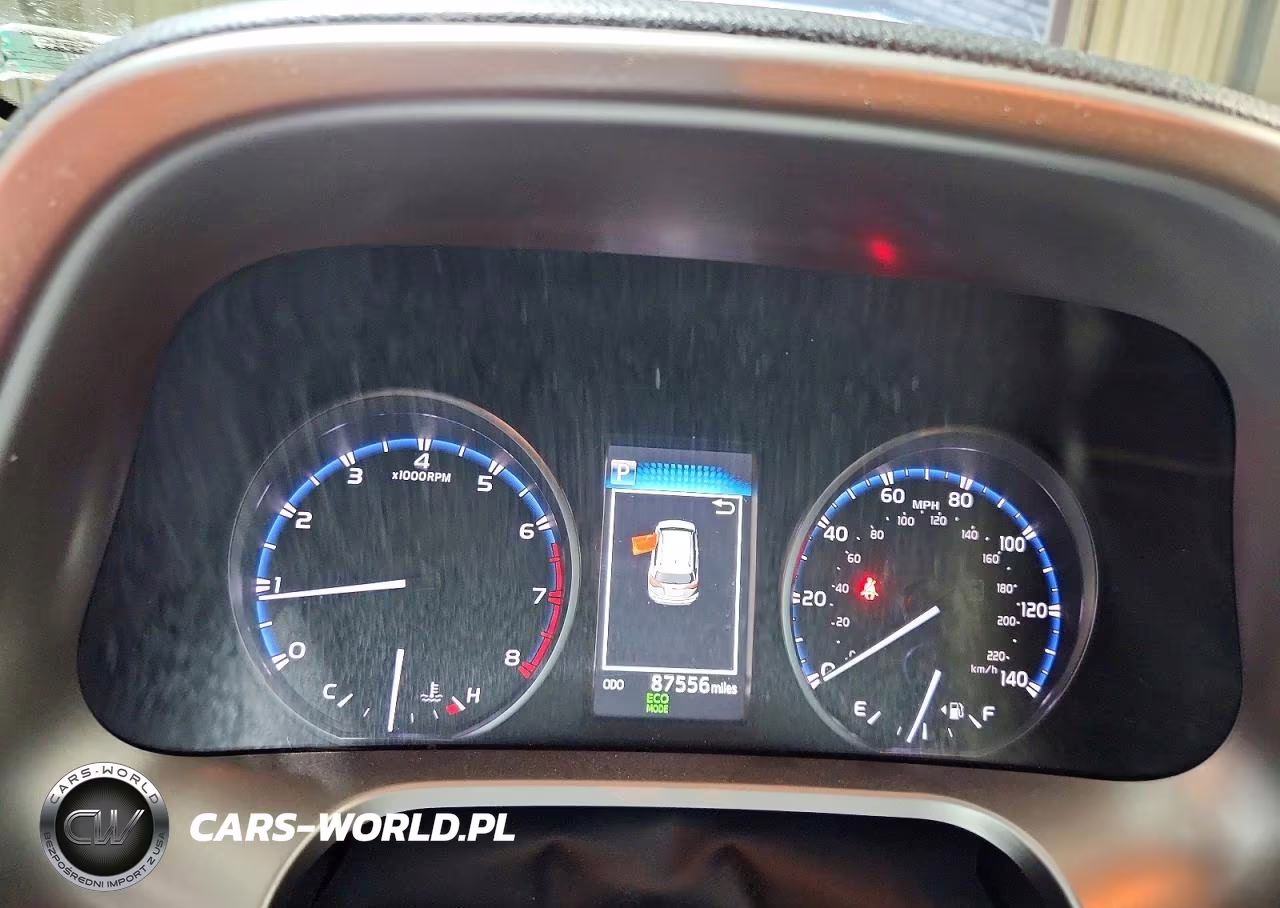 2018 Toyota Rav4 Le VIN:JTMZFREV5JJ158814 - 9
