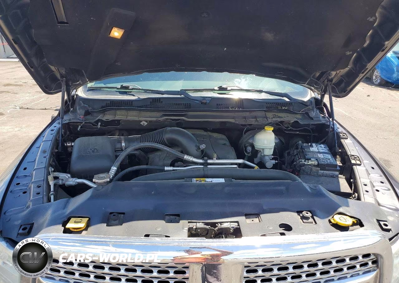 2016 Ram 1500 Laramie VIN:1C6RR7NT6GS171446 - 11