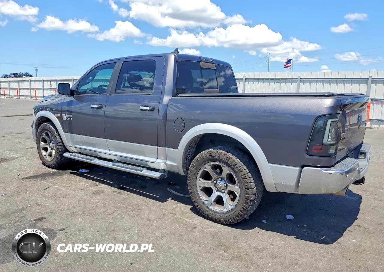 2016 Ram 1500 Laramie VIN:1C6RR7NT6GS171446 - 2