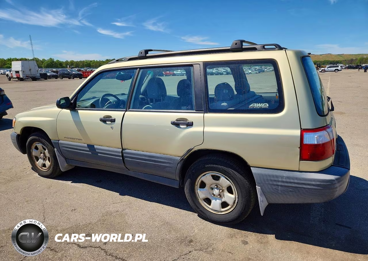 2002 Subaru Forester L VIN:JF1SF635X2H755118 - 2