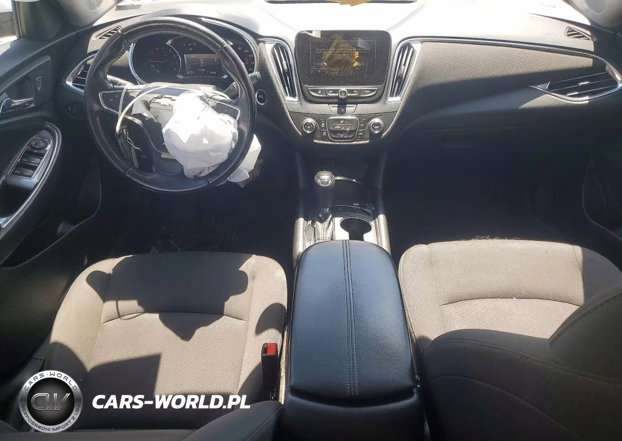 2018 Chevrolet Malibu Lt VIN:1G1ZD5ST5JF274334 - 8