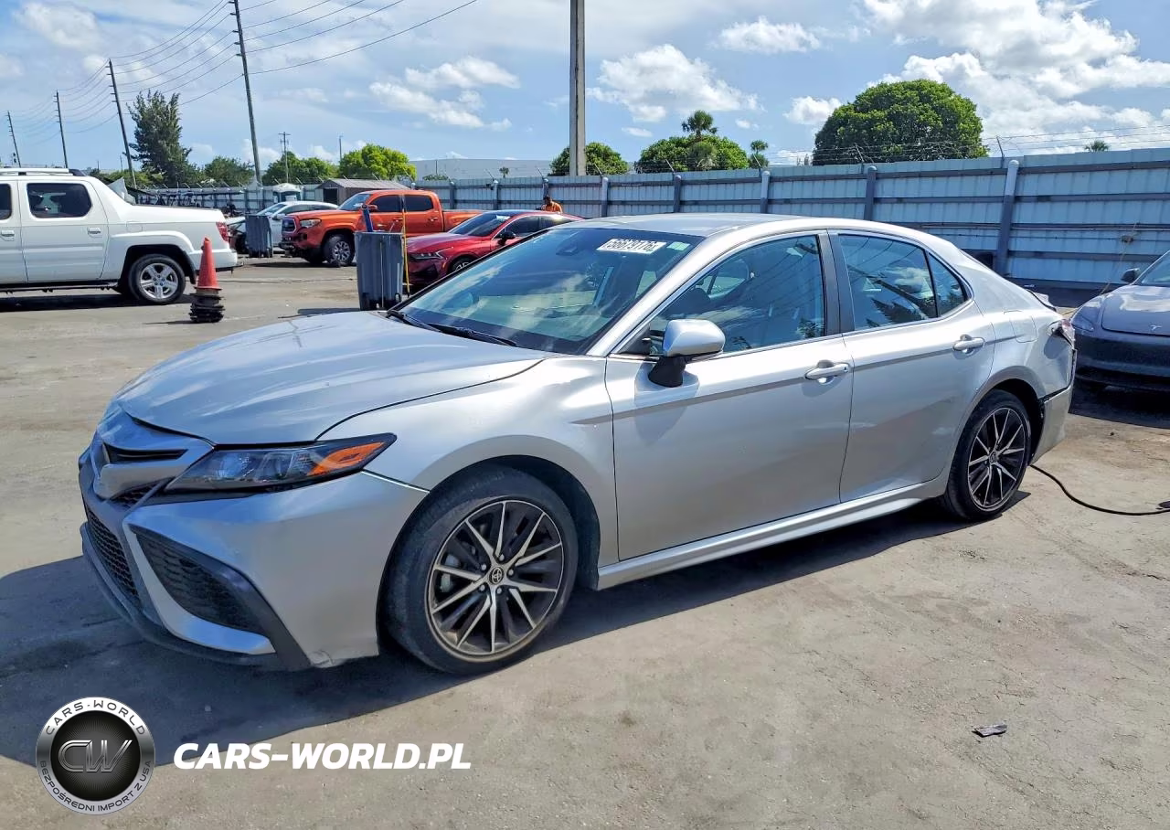 2023 Toyota Camry Se – zdjęcie 1 z 12