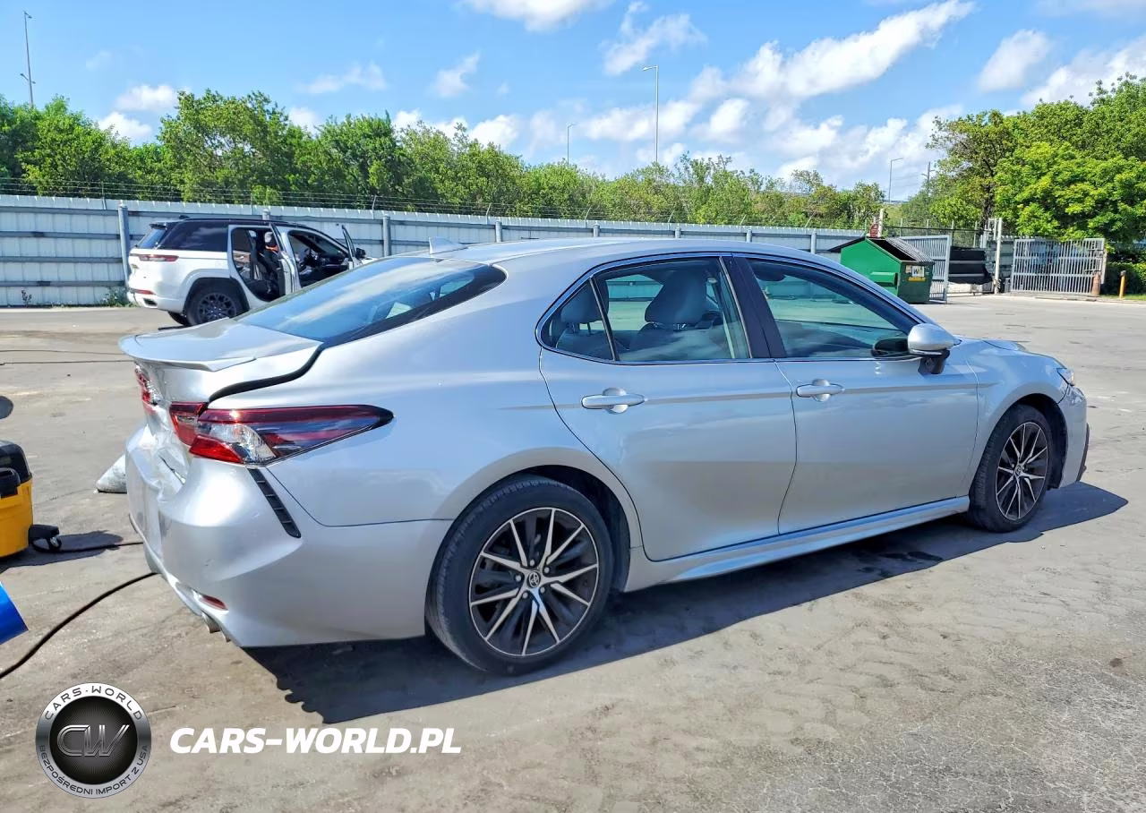 2023 Toyota Camry Se VIN:4T1G11AK3PU100464 - 3