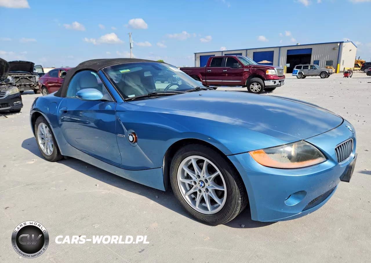 2004 BMW Z4 2.5 VIN:4USBT33514LS52914 - 4