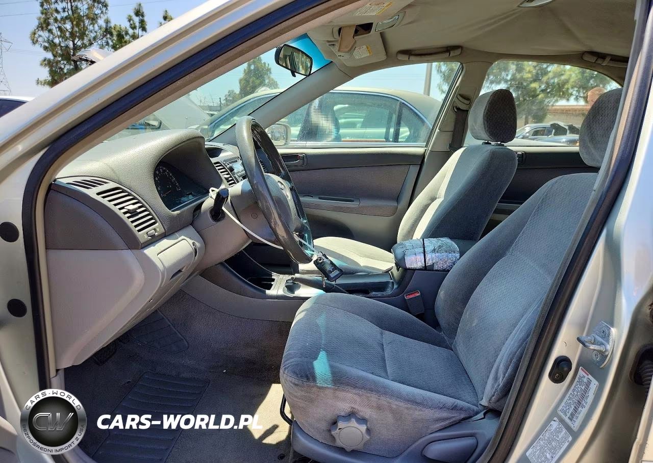 2021 Toyota Camry Le VIN:JTDBE32K320020966 - 7