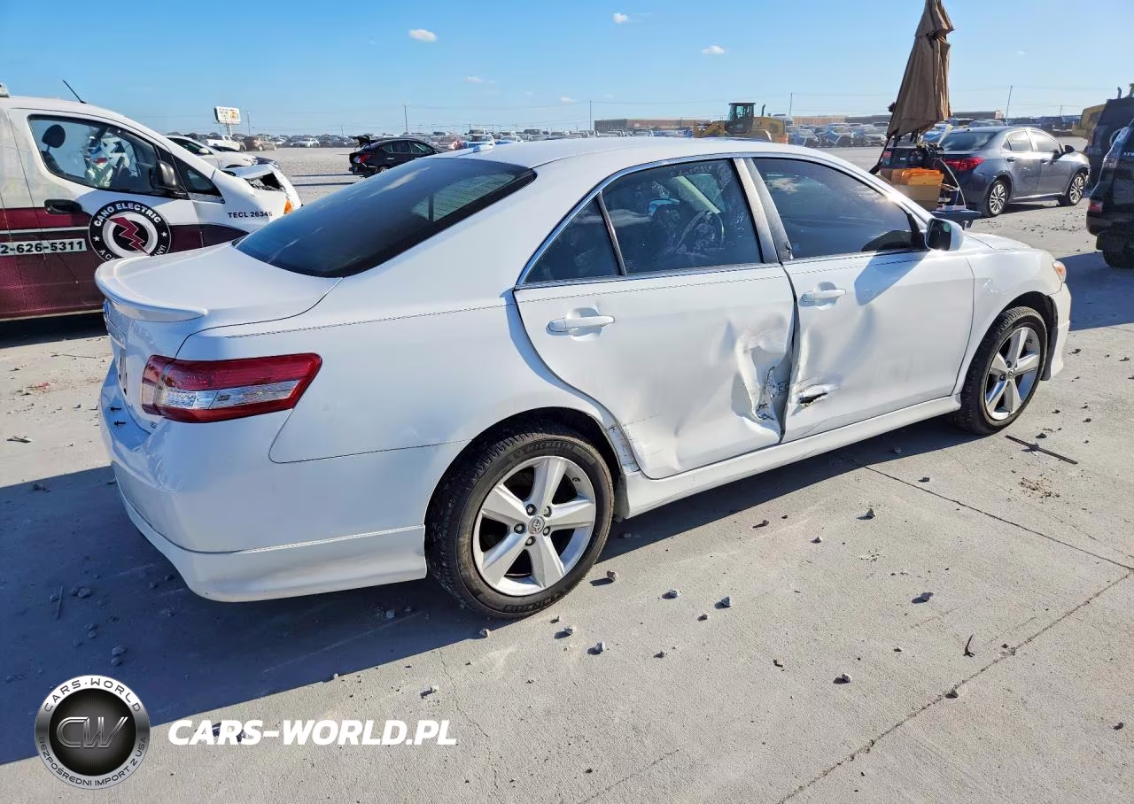 2011 Toyota Camry Se V6 VIN:4T1BK3EK1BU622158 - 3