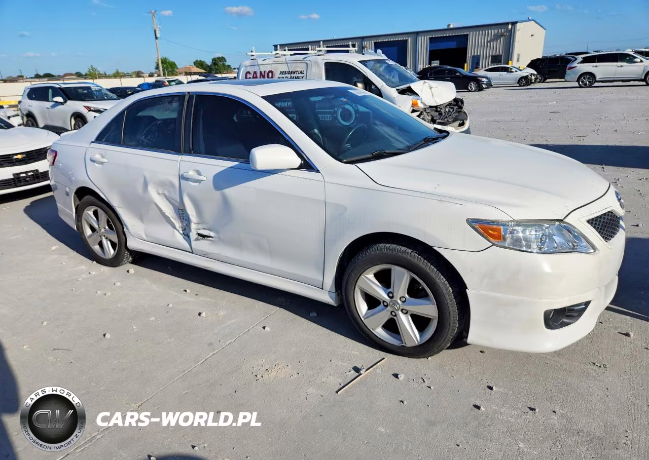 2011 Toyota Camry Se V6 VIN:4T1BK3EK1BU622158 - 4