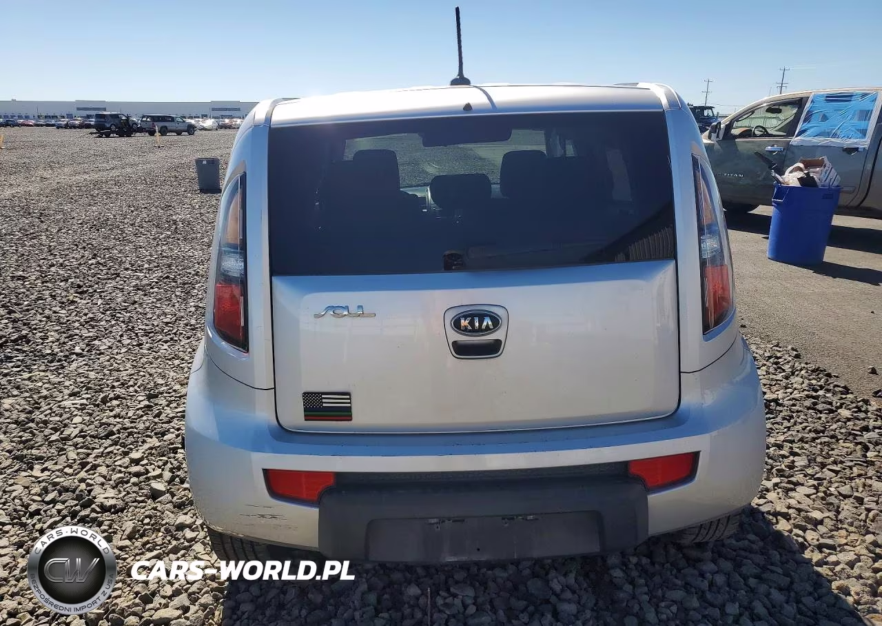 2011 Kia Soul + VIN:KNDJT2A26B7264499 - 6