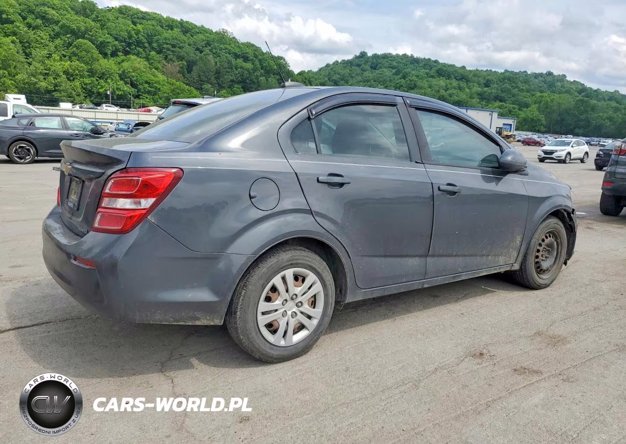 2017 Chevrolet Sonic Ls VIN:1G1JB5SH9H4151172 - 3