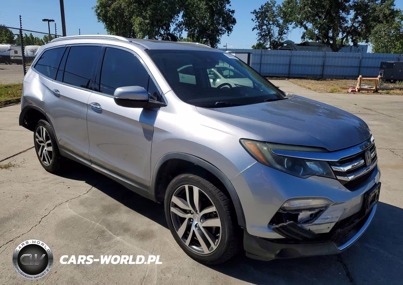 2017 Honda Pilot Elite VIN:5FNYF6H05HB002008 - 4