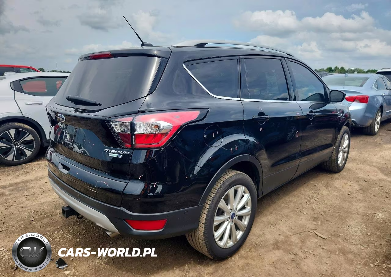 2017 Ford Escape Titanium VIN:1FMCU9J99HUD36278 - 3
