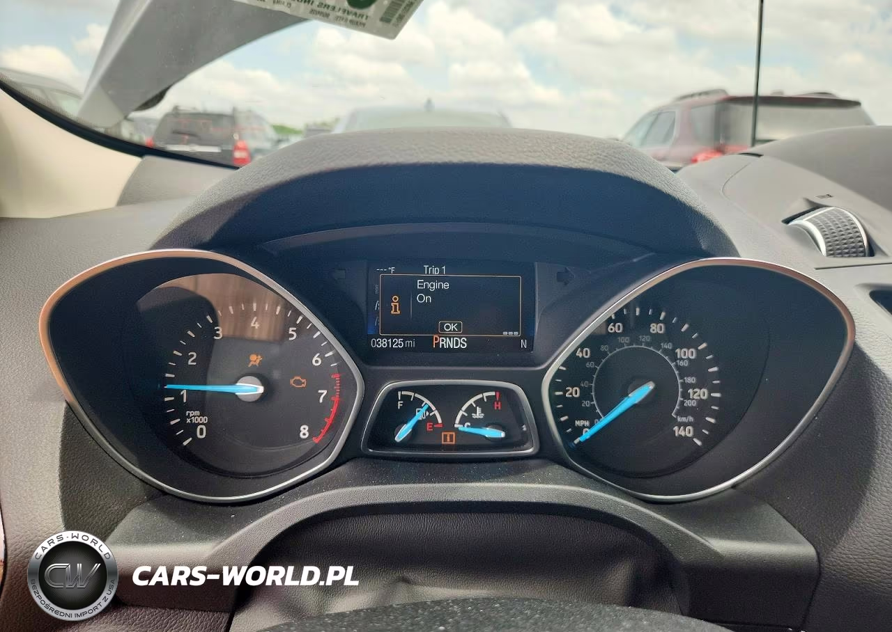 2017 Ford Escape Titanium VIN:1FMCU9J99HUD36278 - 9